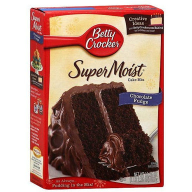 Betty Crocker Super Moist Chocolate Fudge Cake Mix (432g) - A Taste of the States